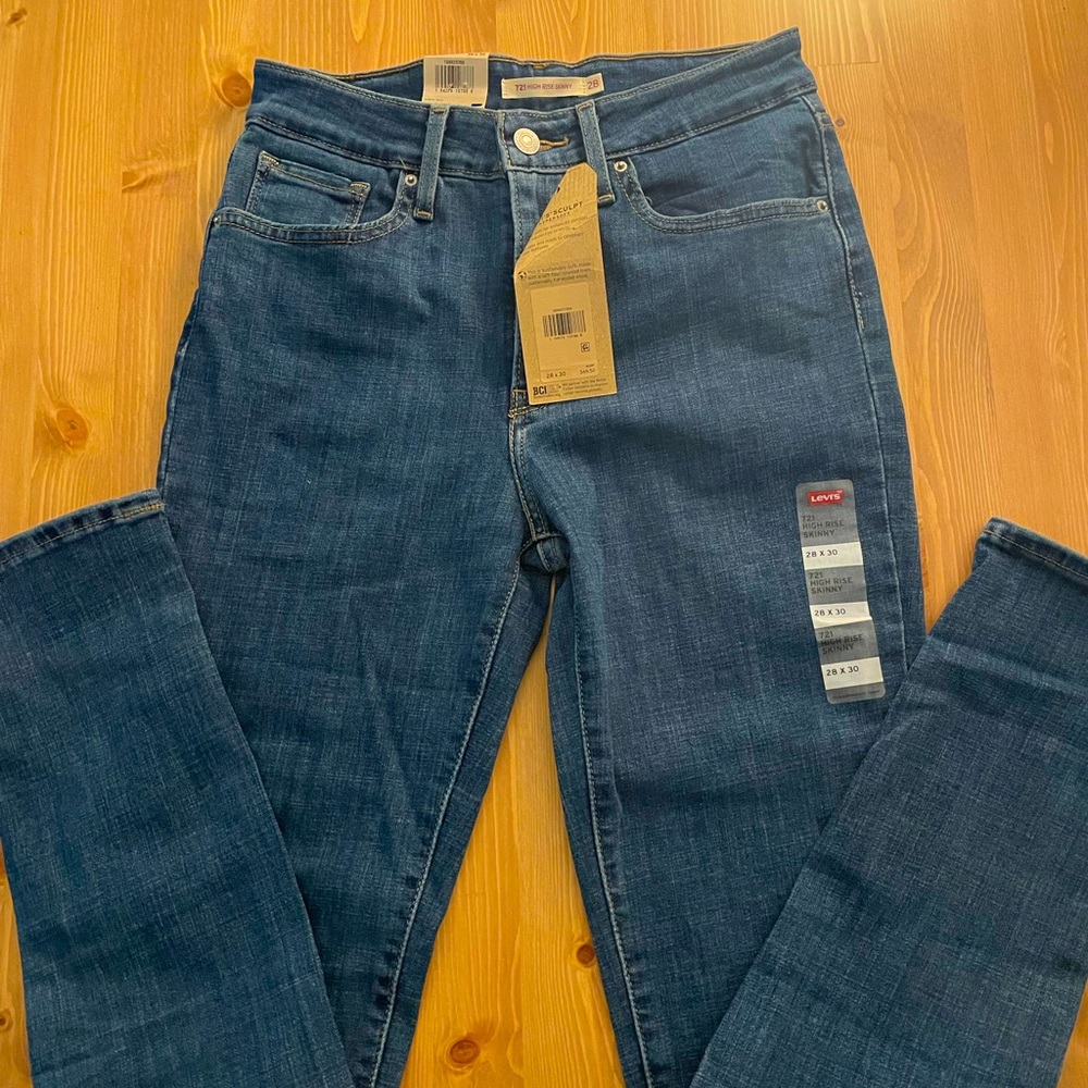 Levi jeans